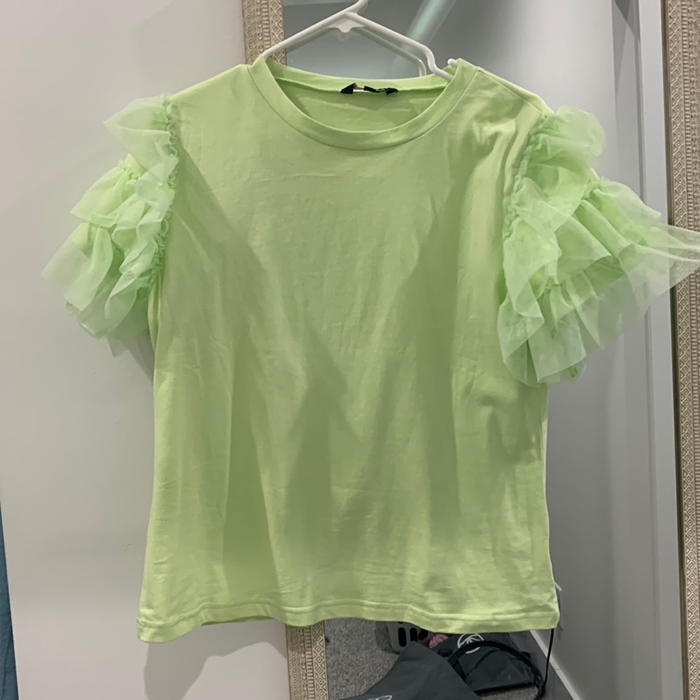 Womens never worn shirt size 8